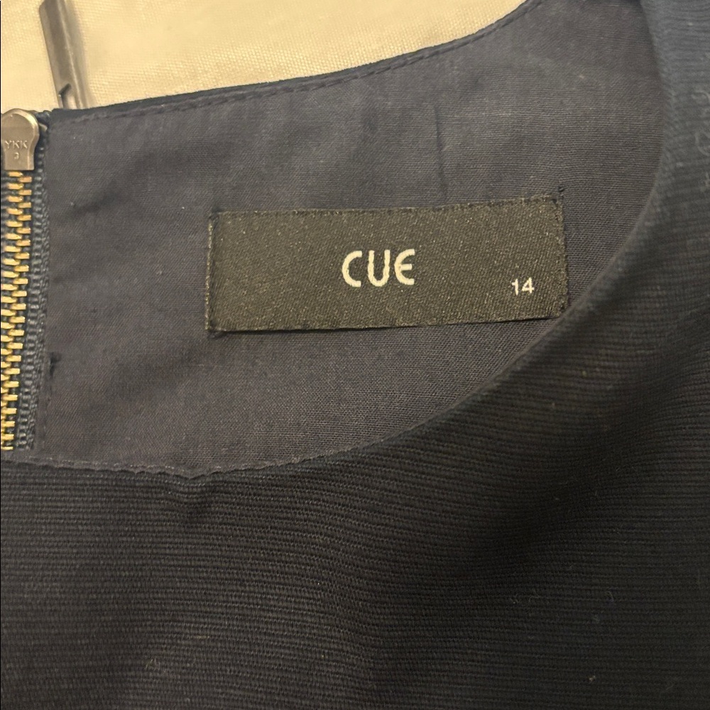 Cue Navy Mini shift Dress SZ 10 cotton stretch belt loop minimalist career wear - Picture 3 of 15